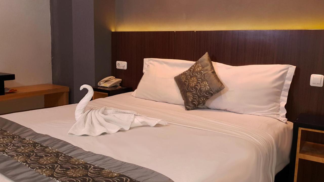 Sunrise Hotel Jogja Kejayan ภายนอก รูปภาพ
